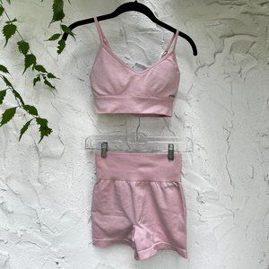 Bo + Tee - Oh Polly - Baby Pink Seamless Matching Workout Set - Size Small